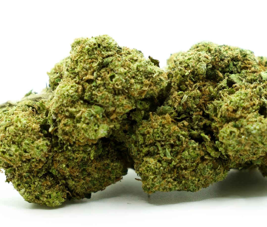 10-gram-pineapple-express-indendors-cbd-blomst-17-21-cbd